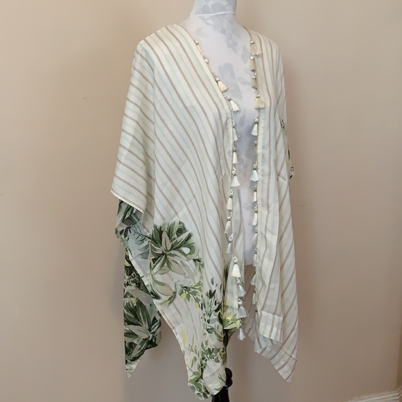 Chico's Accessories - Chico’s Tropical Ruana